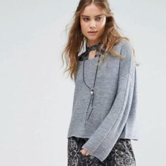 Free People River Blue Alpaca Wool Sweater Size S - Picture 2 of 5